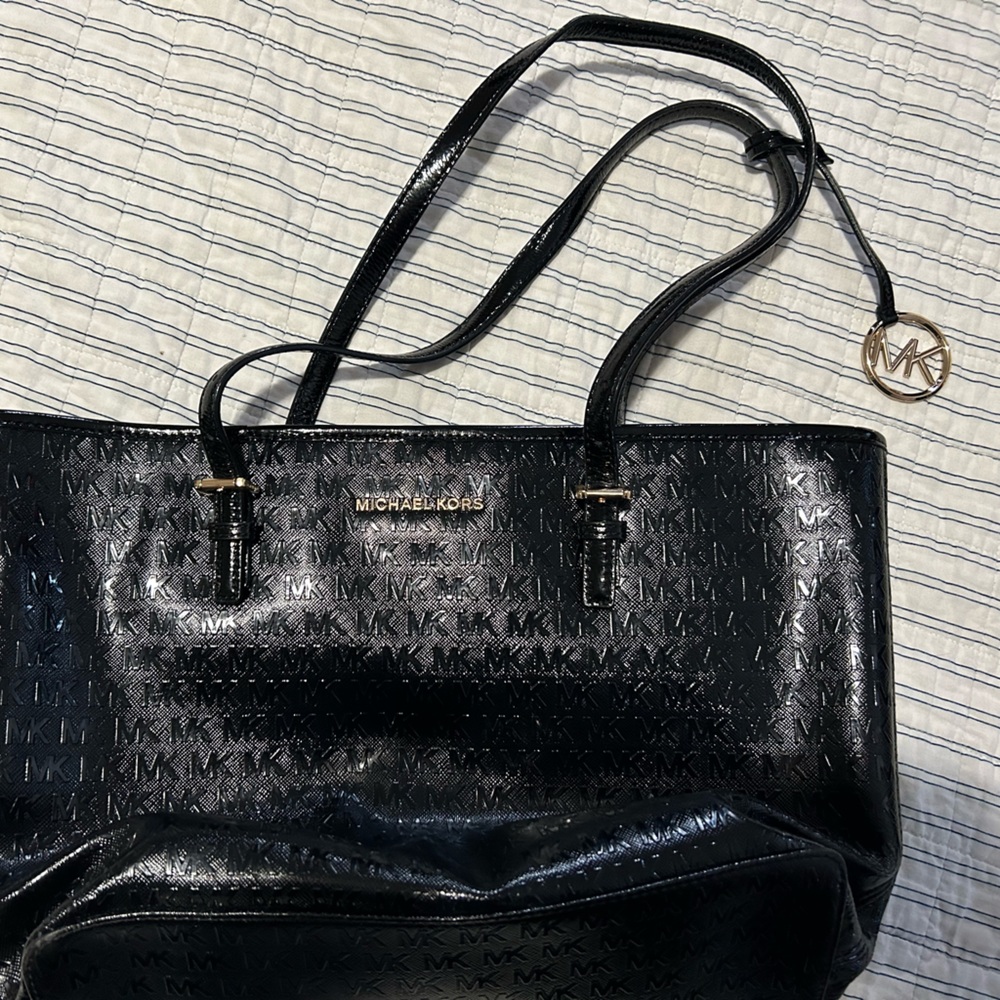 Michael kors tote